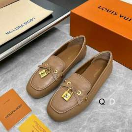 Picture of Louis Vuitton Shoes _SKULVsz35-40GDT110112776